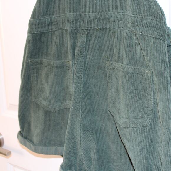 PRINCESS POLLY -NWT- Kacey Corduroy Short Overalls Khaki Green | 4 - Picture 8 of 11